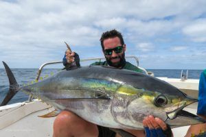 Atún Aleta Amarilla pescado a jigging en Isla de Sal