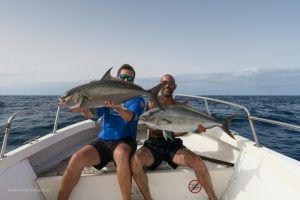 Doblete de rivolianas a jigging en Cabo Verde
